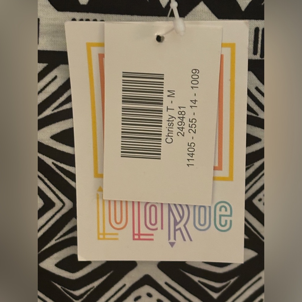 Lularoe Aztec Blk/Wht Christy Tee - Picture 5 of 6